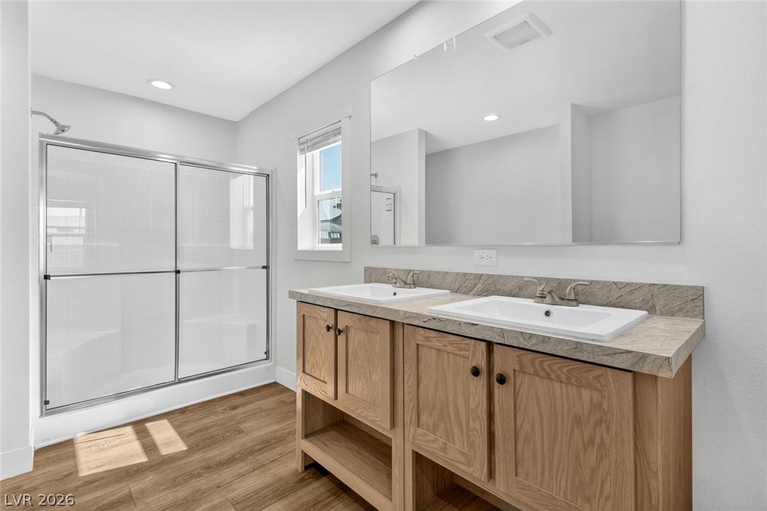Photo 17 of 18, 2258 Toiyabe Street