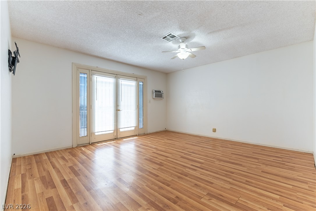 Photo 8 of 24, 6235 Adenmoor Court