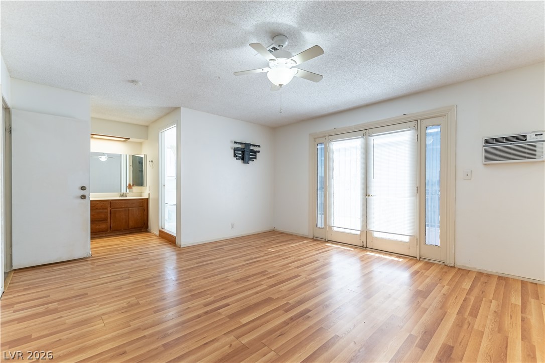 Photo 9 of 24, 6235 Adenmoor Court