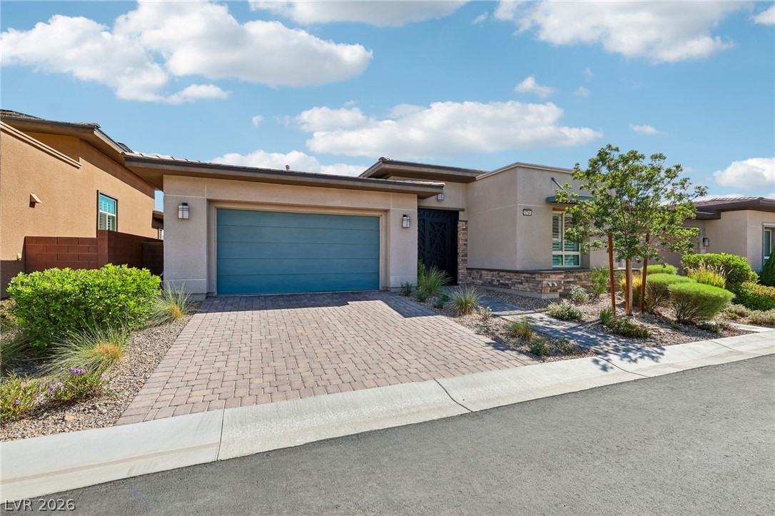 6754 Desert Crimson Street, Las Vegas 89148