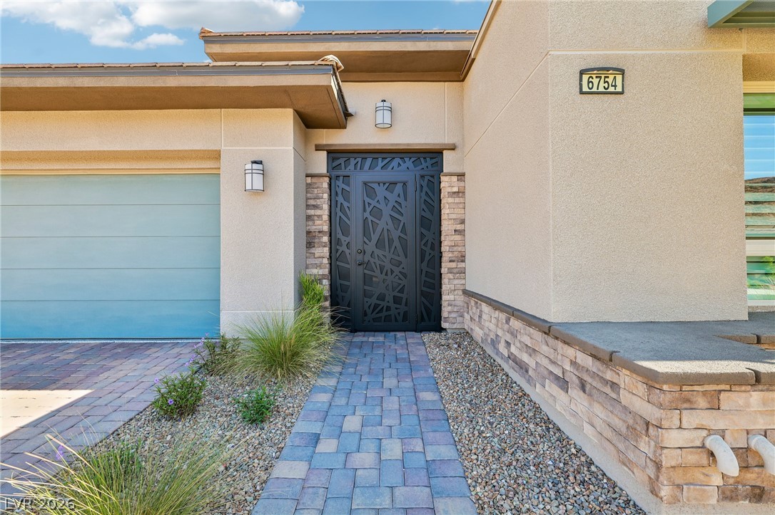 Photo 2 of 6754 Desert Crimson Street