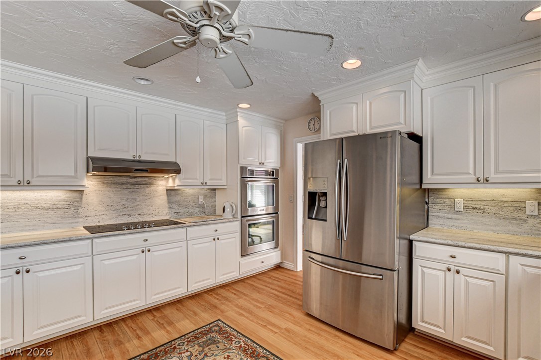 Photo 33 of 74, 3753 Meadowcrest Drive