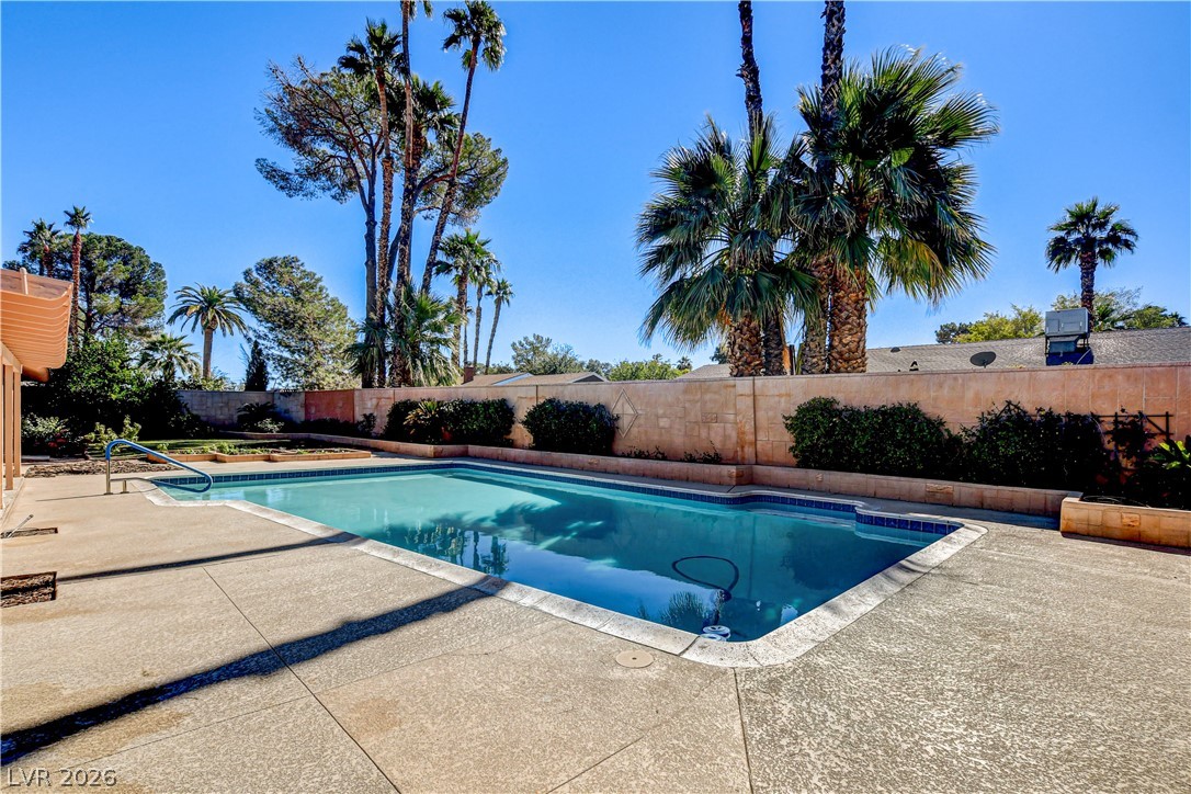 Photo 67 of 74, 3753 Meadowcrest Drive