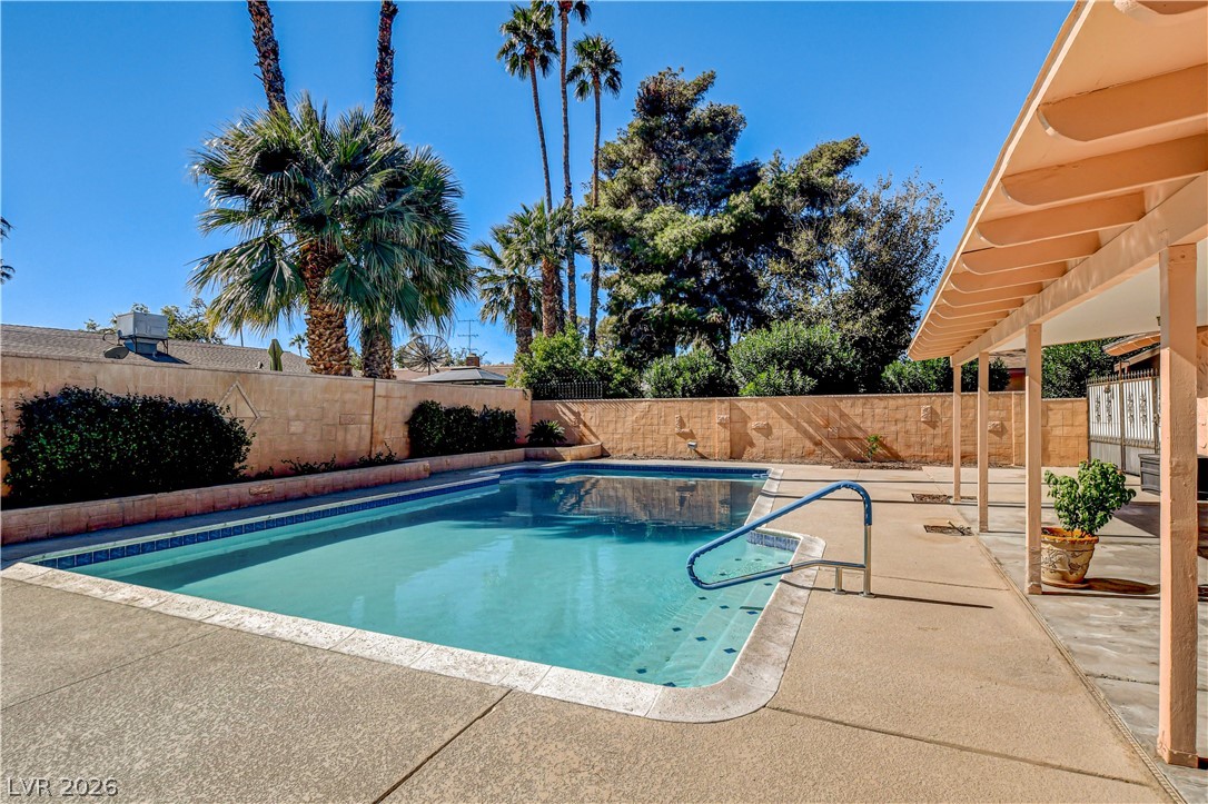 Photo 69 of 74, 3753 Meadowcrest Drive