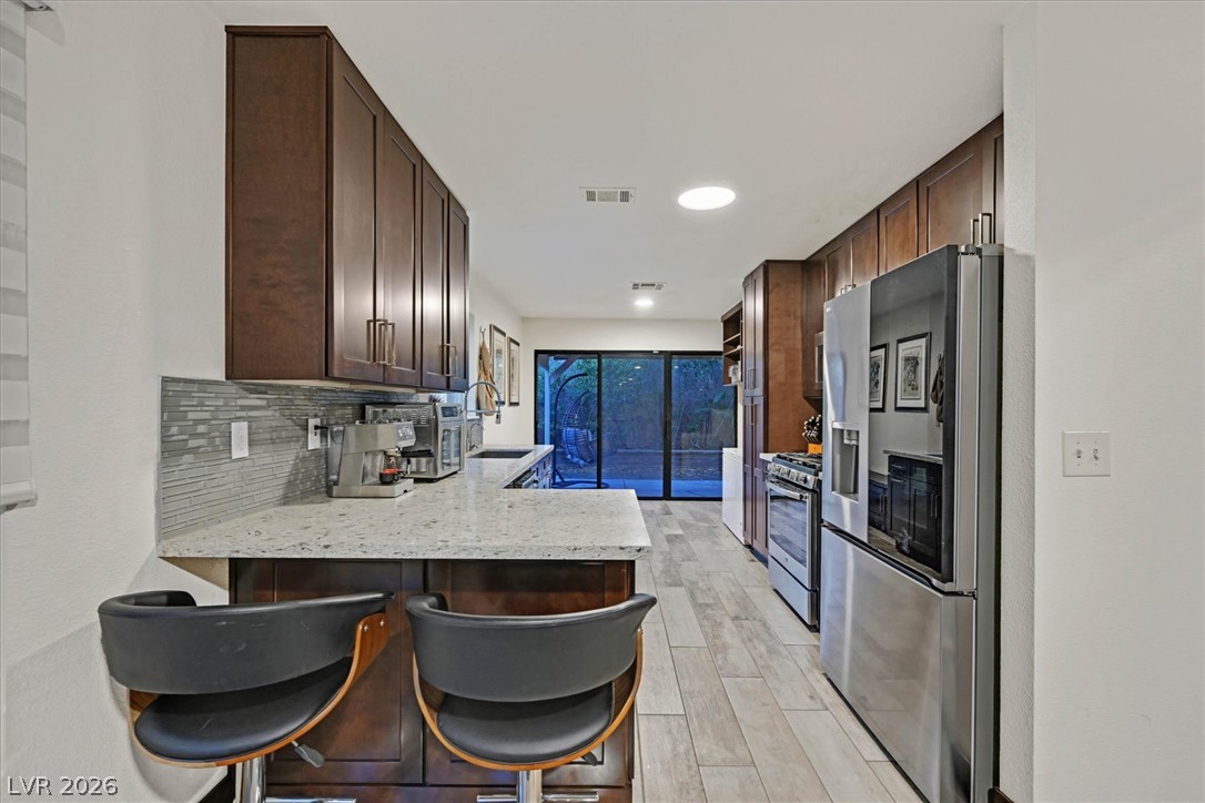 Photo 10 of 32, 129 Wynntry Drive