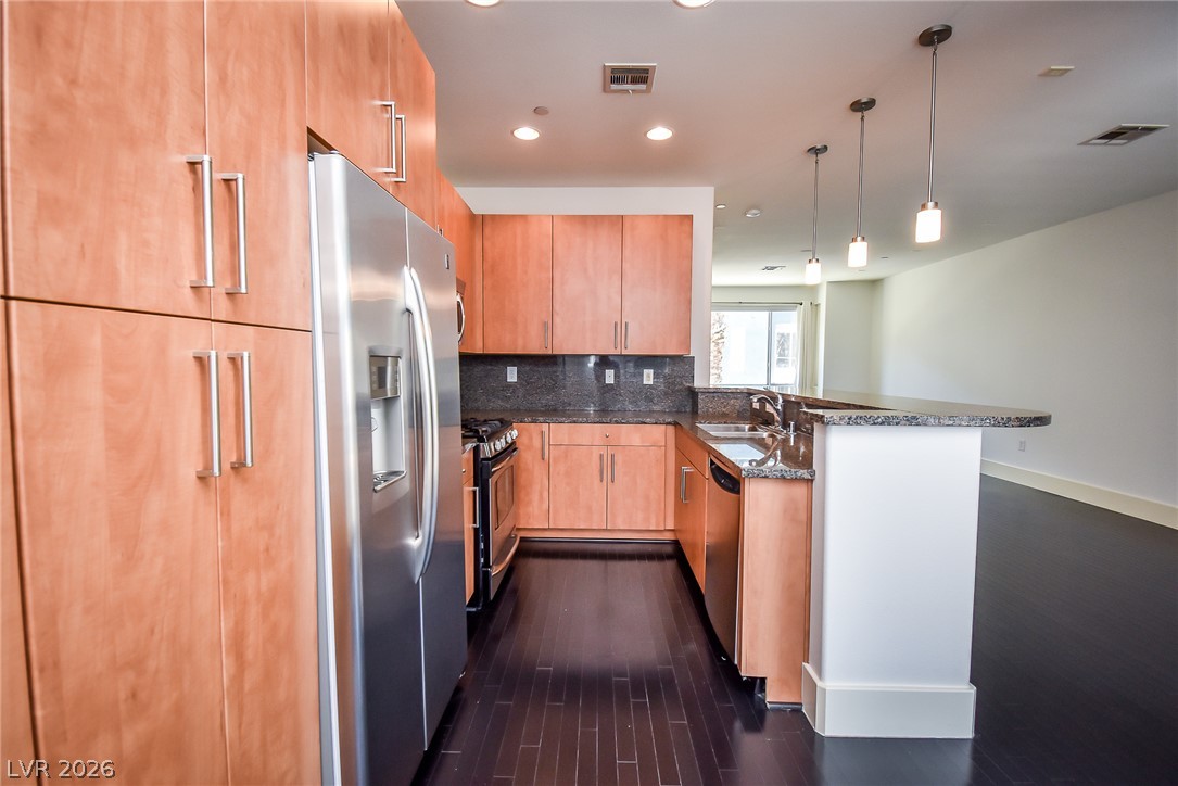 Photo 7 of 49, 9050 W Tropicana Avenue #1129