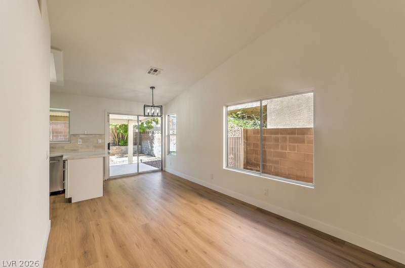 Photo 8 of 28, 2717 Camphor Tree Street