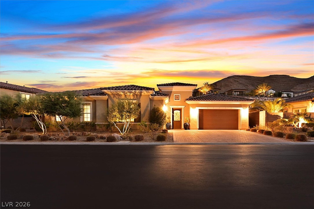21 GRAND MASTERS Drive, Las Vegas 89141