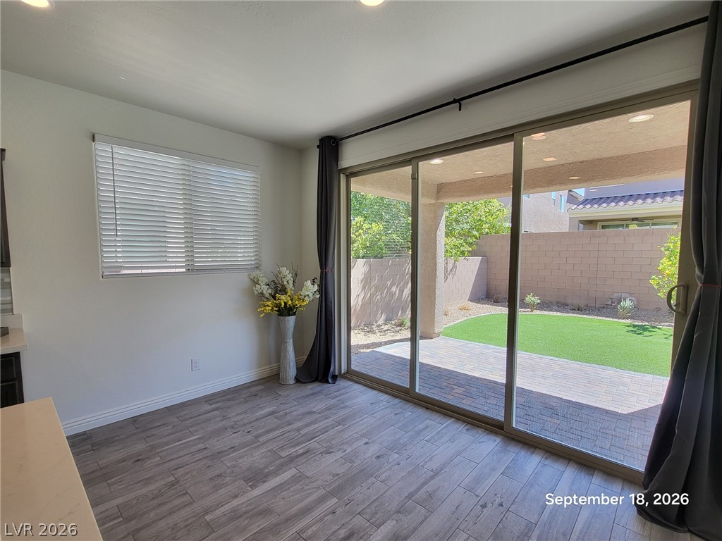 Photo 12 of 31, 283 Walkinshaw Avenue