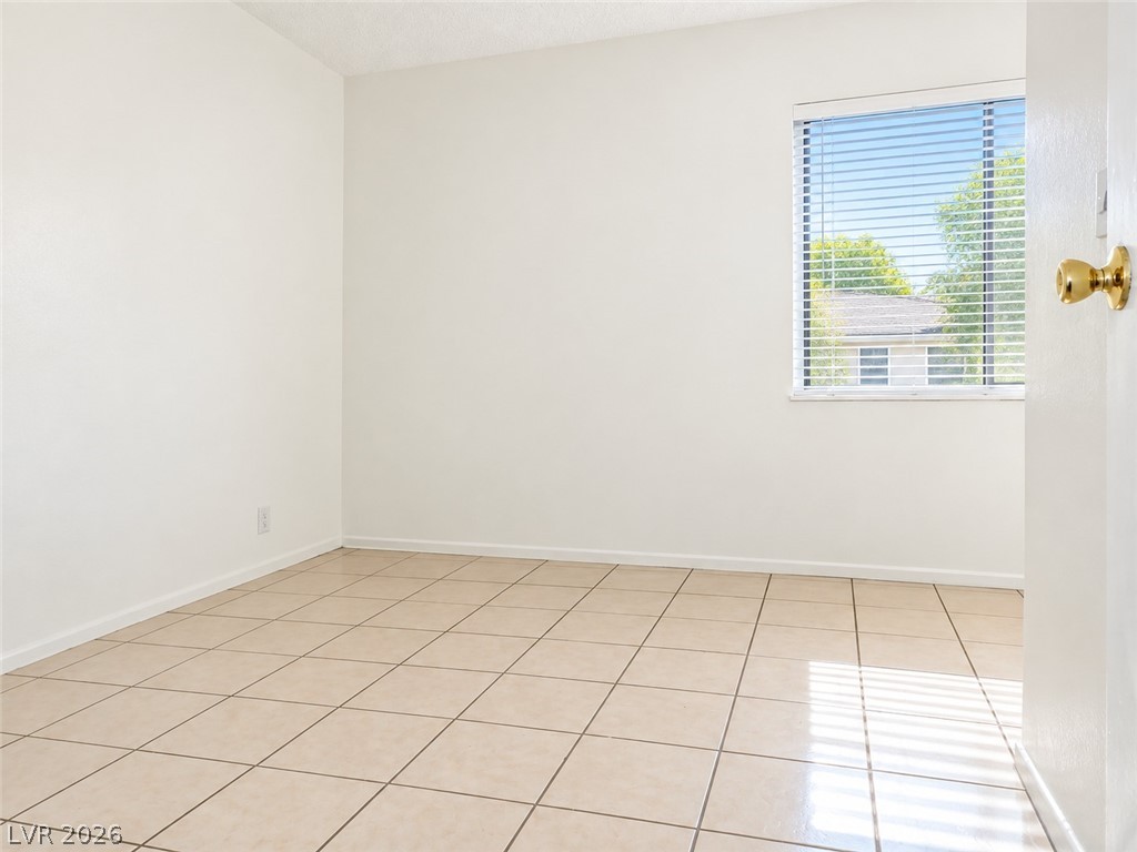 Photo 8 of 11, 3501 Mercury Street #B