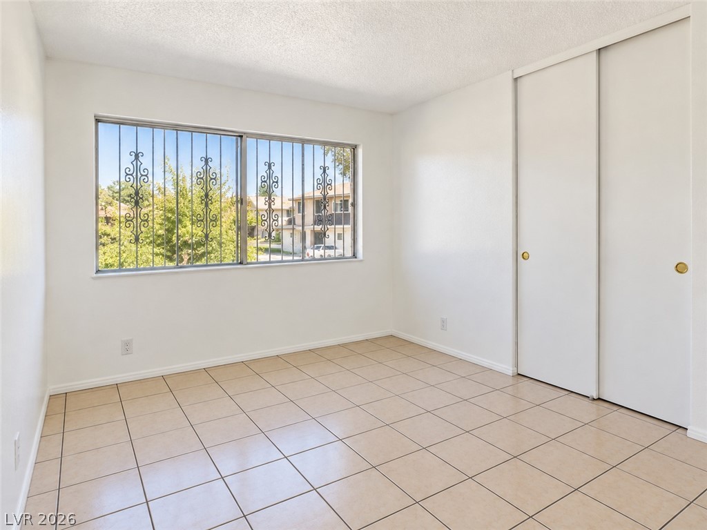 Photo 9 of 11, 3501 Mercury Street #B