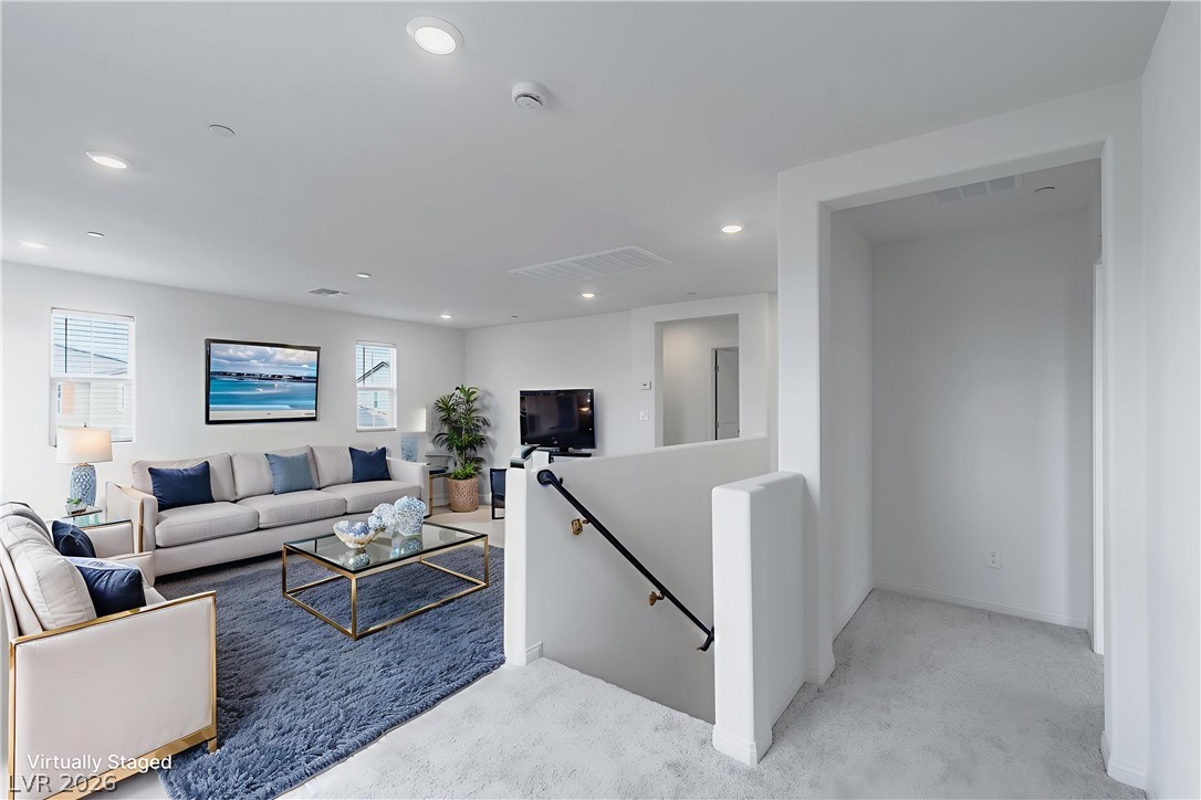 Photo 7 of 53, 3765 Osiris Avenue