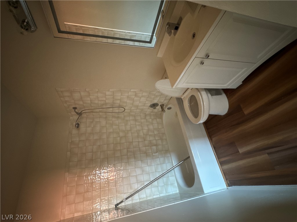 Photo 16 of 42, 6220 Bellota Drive