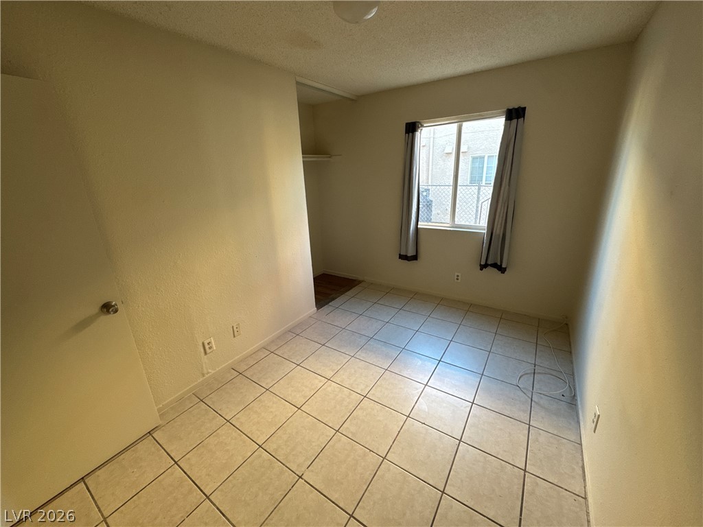 Photo 24 of 42, 6220 Bellota Drive