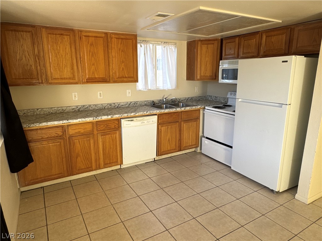 Photo 6 of 42, 6220 Bellota Drive