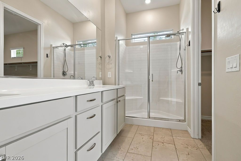 Photo 27 of 54, 929 Silverfir Court