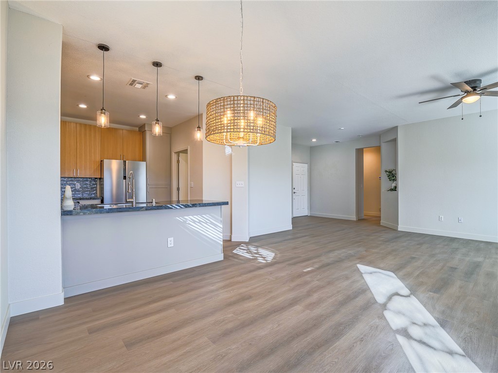 Photo 9 of 31, 1510 Fieldbrook Street