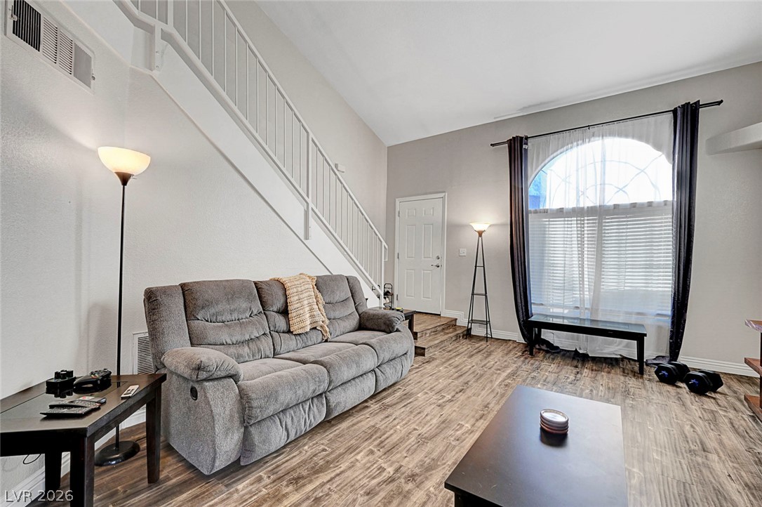 Photo 5 of 9624 Gunsmith Drive