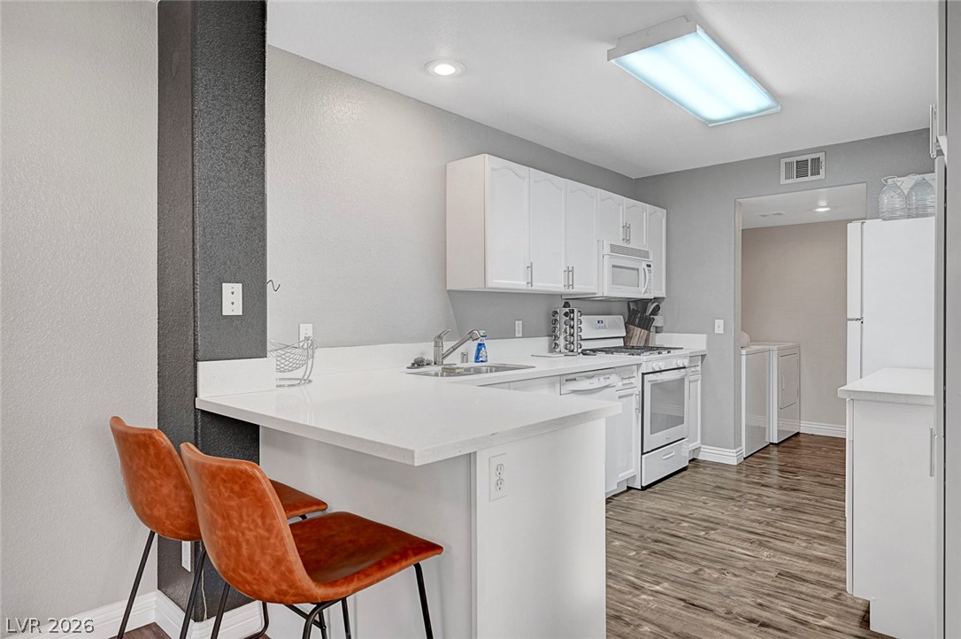 Photo 9 of 27, 9624 Gunsmith Drive