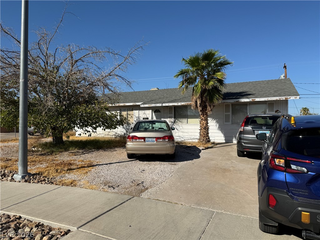 931 Center Street, Henderson 89015