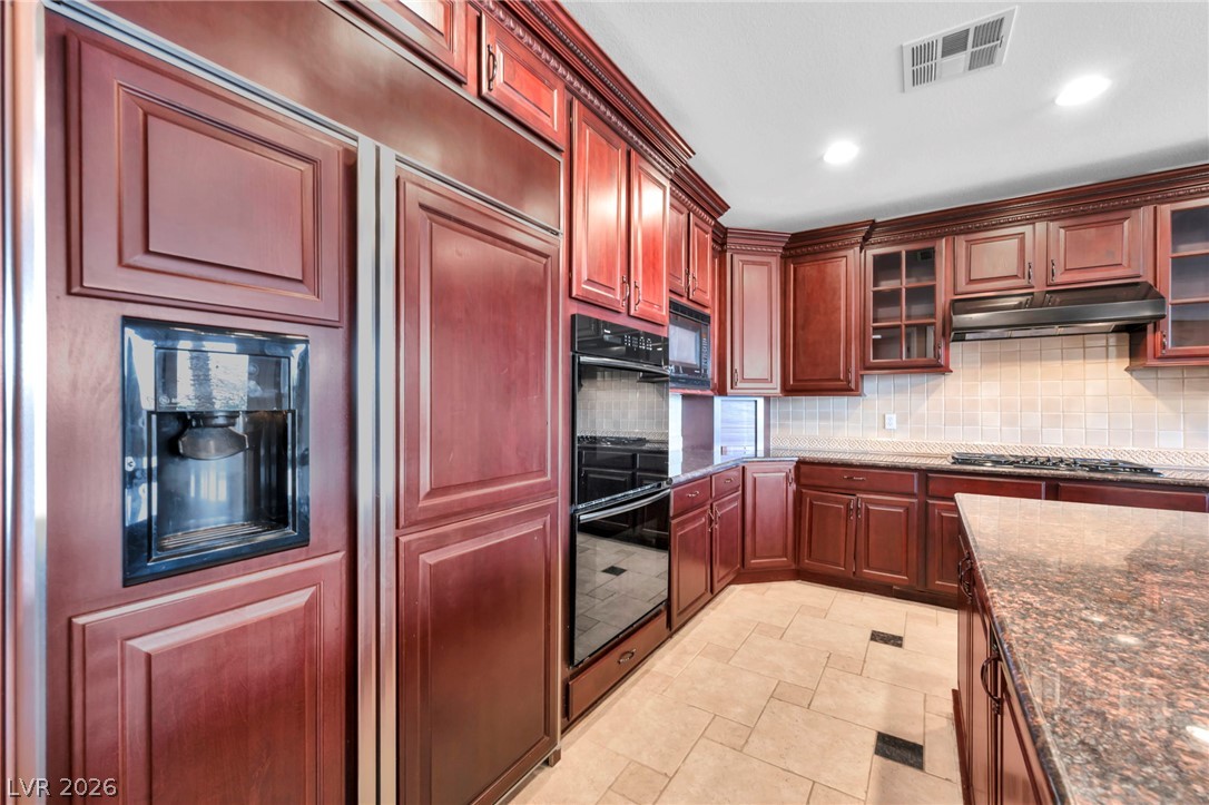 Photo 20 of 61, 2982 Hammerwood Drive