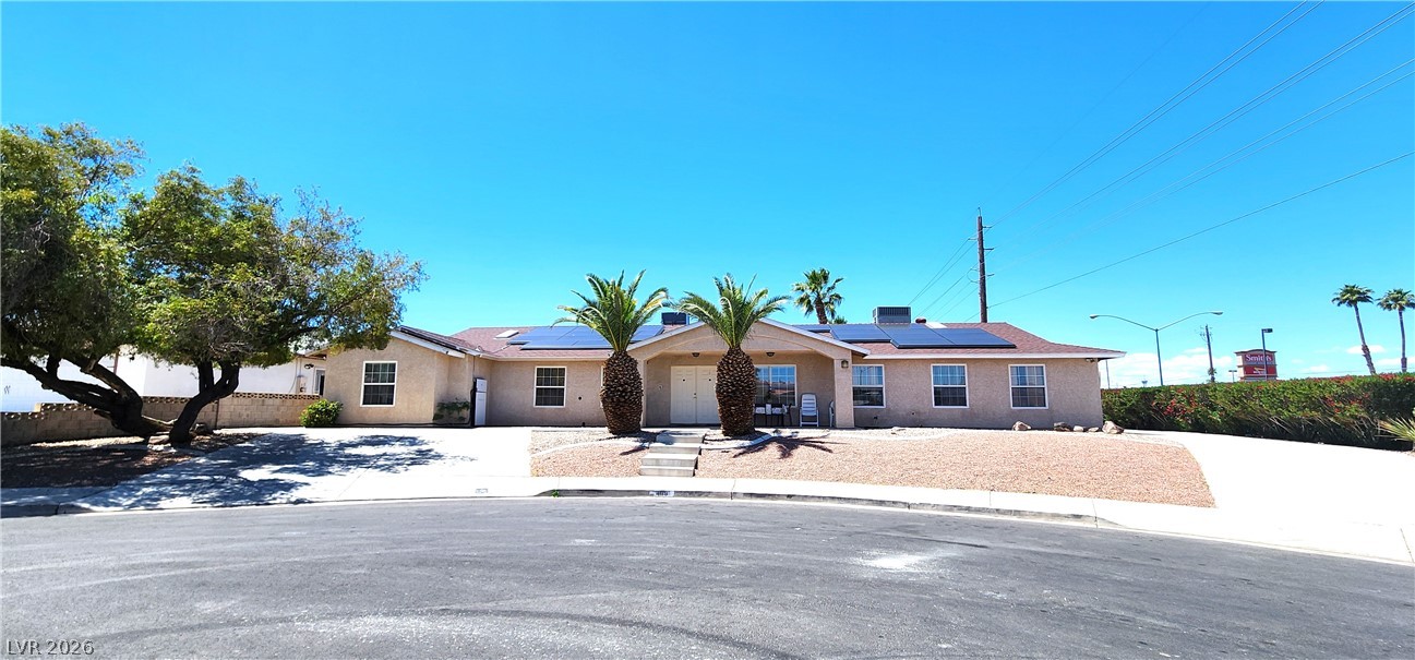 4119 Meadowglen Circle, Las Vegas 89121