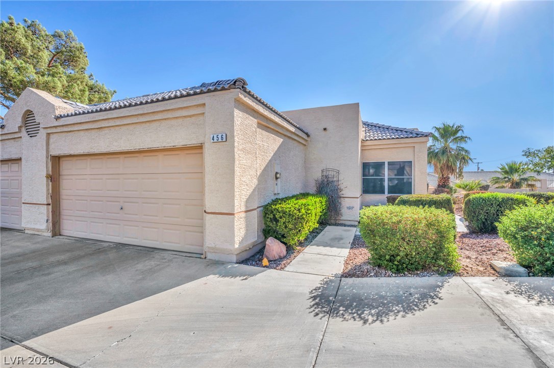 456 Fallwood Lane, Las Vegas