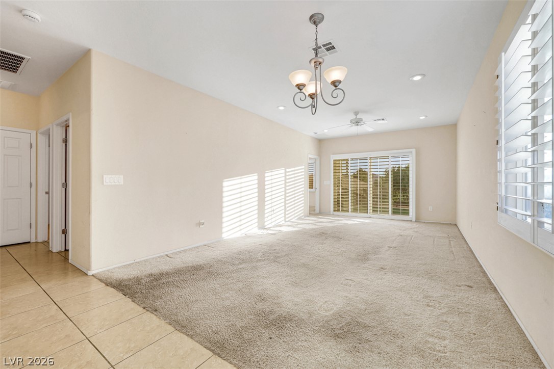 Photo 9 of 34, 2557 CORVUS Street