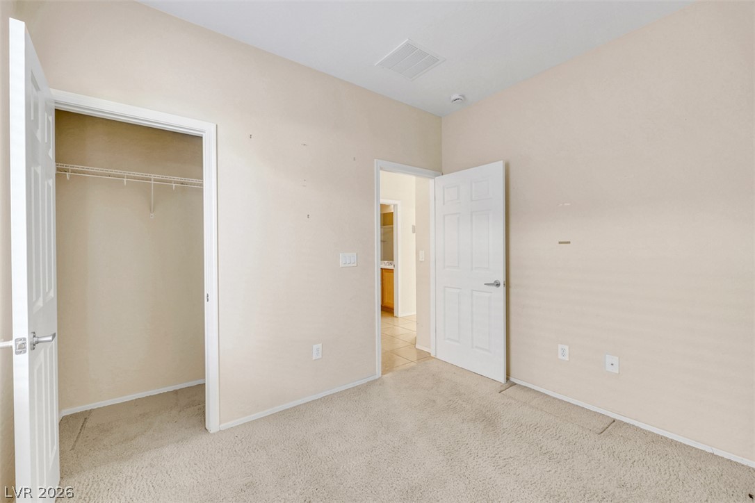 Photo 17 of 34, 2557 CORVUS Street