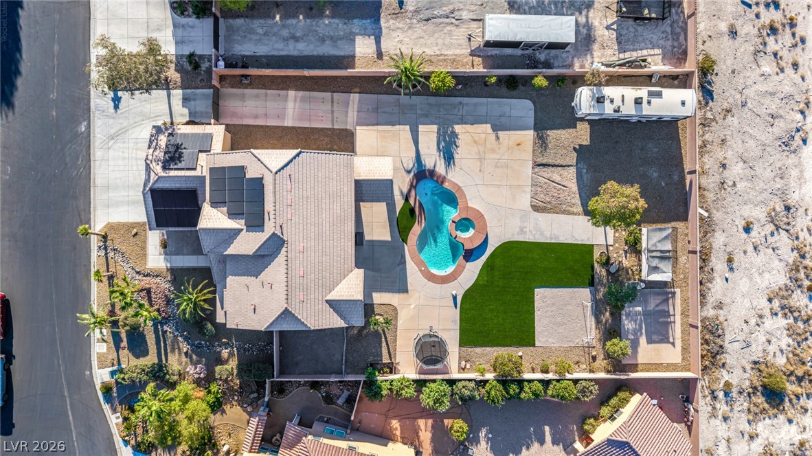 Photo 6 of 76, 5528 Ambrosia Stream Avenue
