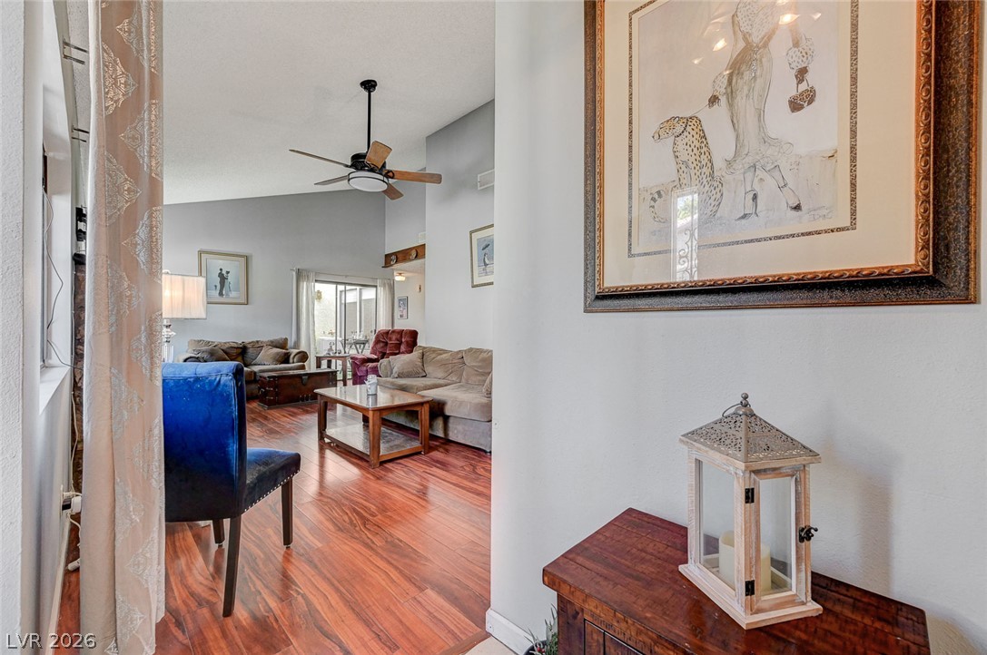 Photo 2 of 1824 Arbol Verde Way