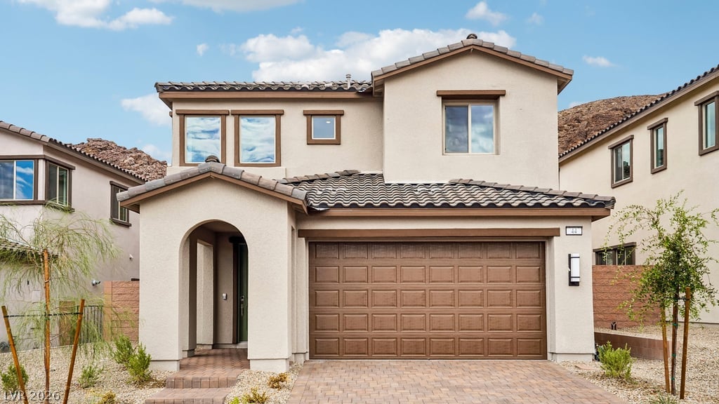 44 Via Montoro, Henderson 89011