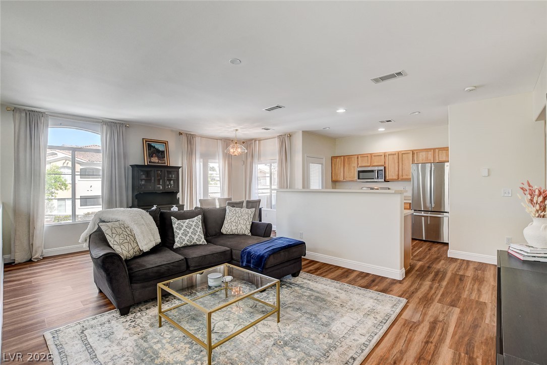 1520 Ruby Cliffs Lane #203, Las Vegas 89144