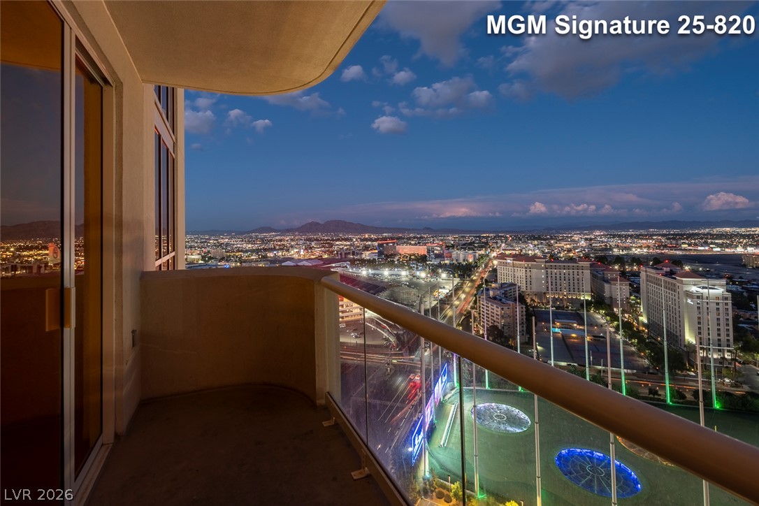 Photo 67 of 86, 125 E Harmon Avenue #2520