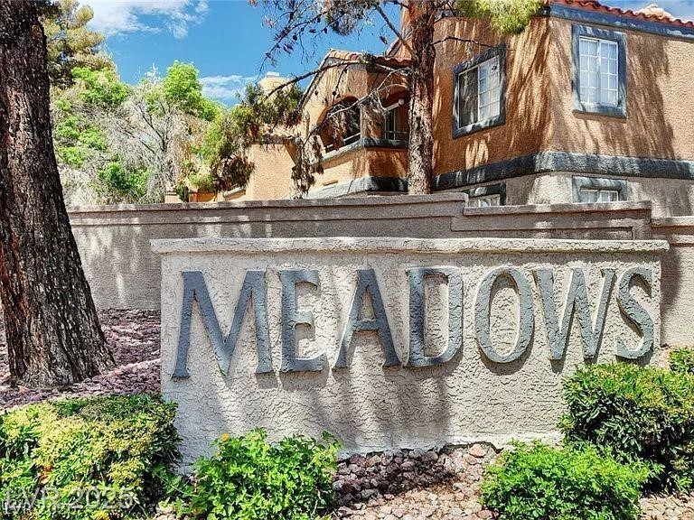 5220 Mission Carmel Lane #104, Las Vegas 89107