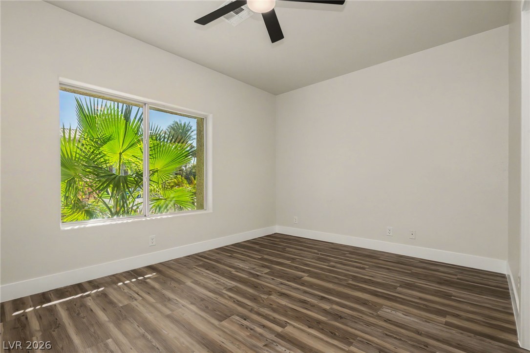 Photo 34 of 70, 3125 Shadowleaf Court