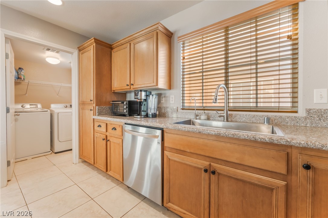 Photo 10 of 27, 8929 James Carl Court