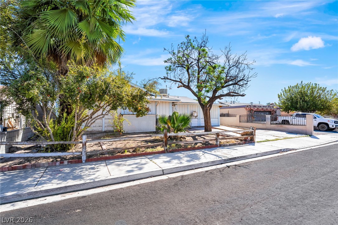 Photo 23 of 24, 428 Bolsa Drive