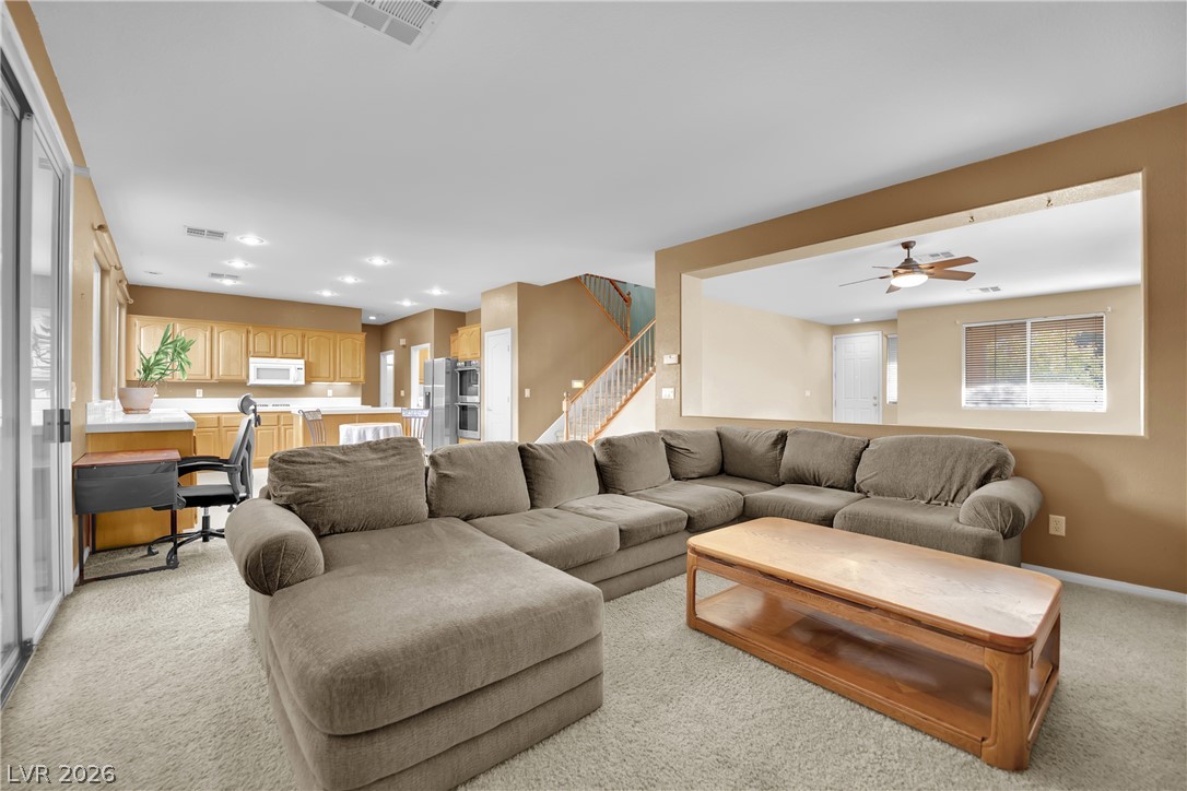 Photo 6 of 42, 212 Belle Isle Court