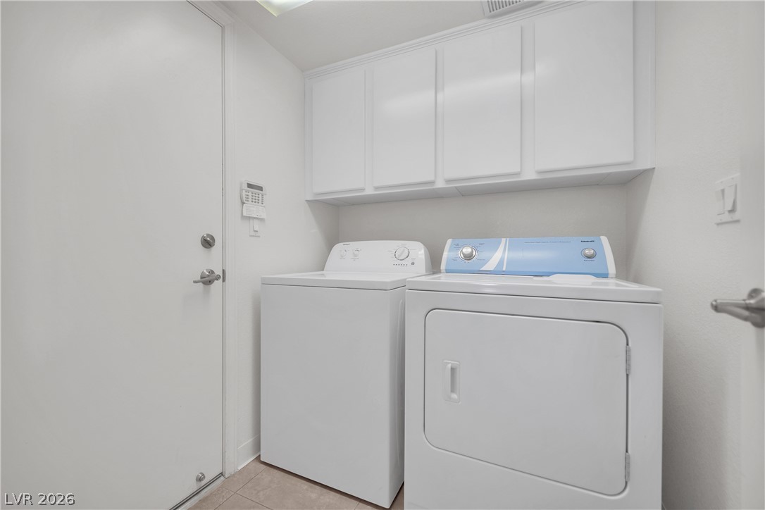 Photo 15 of 36, 2154 Eaglepath Circle