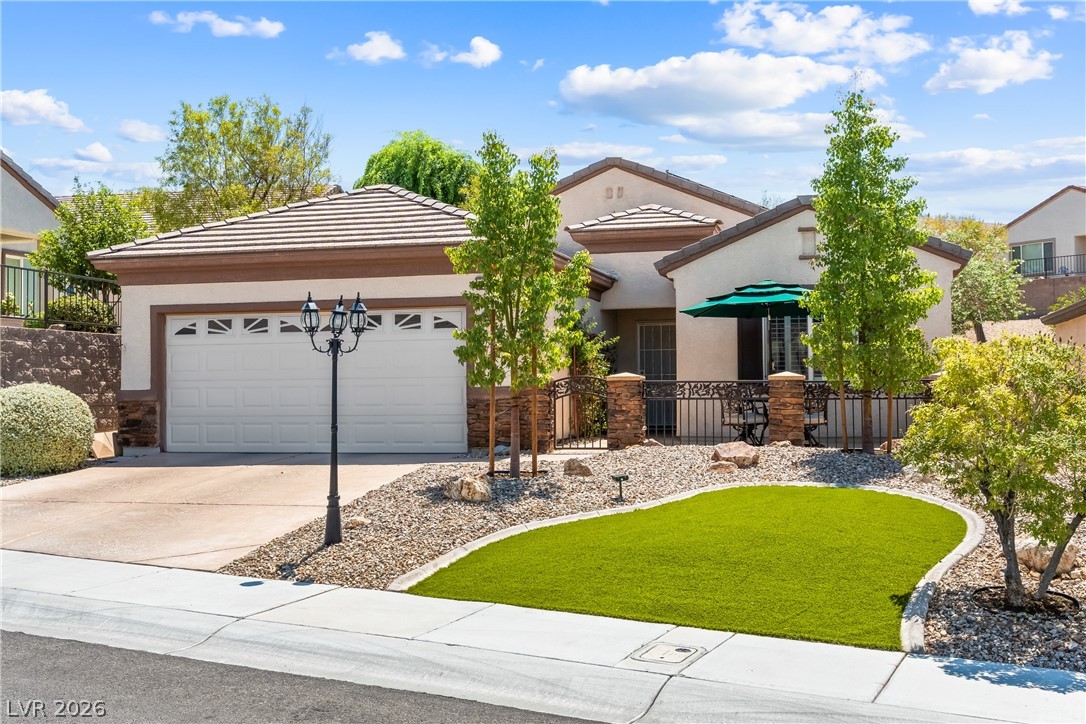 2507 Jada Drive, Henderson 89044