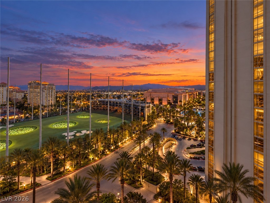 125 E HARMON Avenue #318, Las Vegas 89109