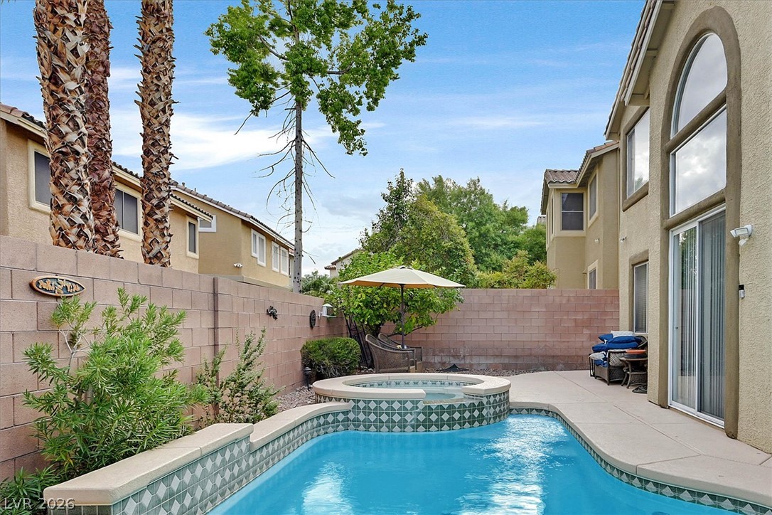 Photo 9 of 10, 10721 Sapphire Vista Avenue