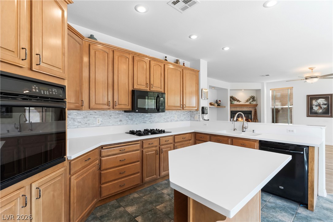 Photo 9 of 48, 1409 Minuet Street