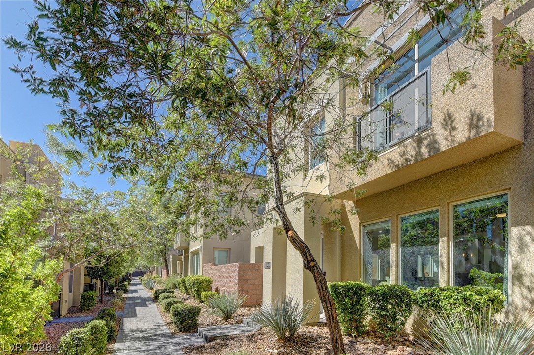 Photo 3 of 11261 Essence Point Avenue #103