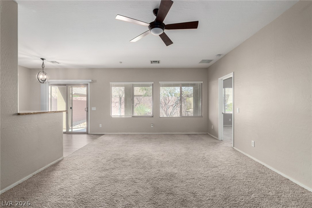 Photo 11 of 25, 6092 Fox Creek Avenue