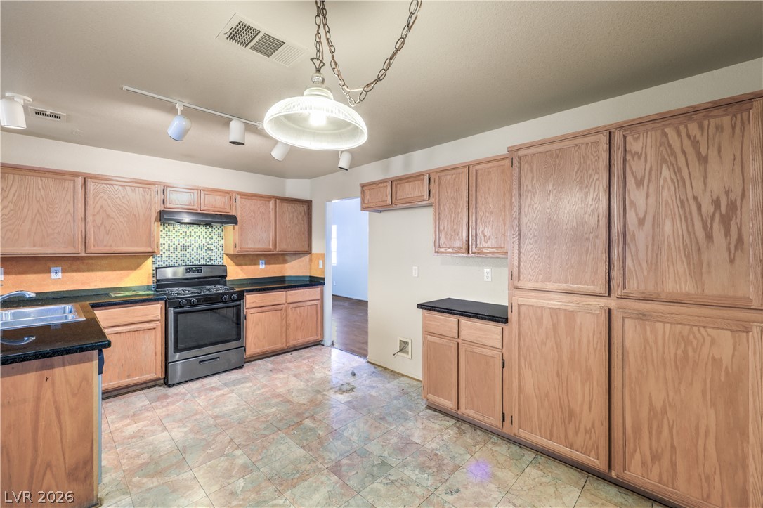 Photo 9 of 30, 6708 Rio Sands Court