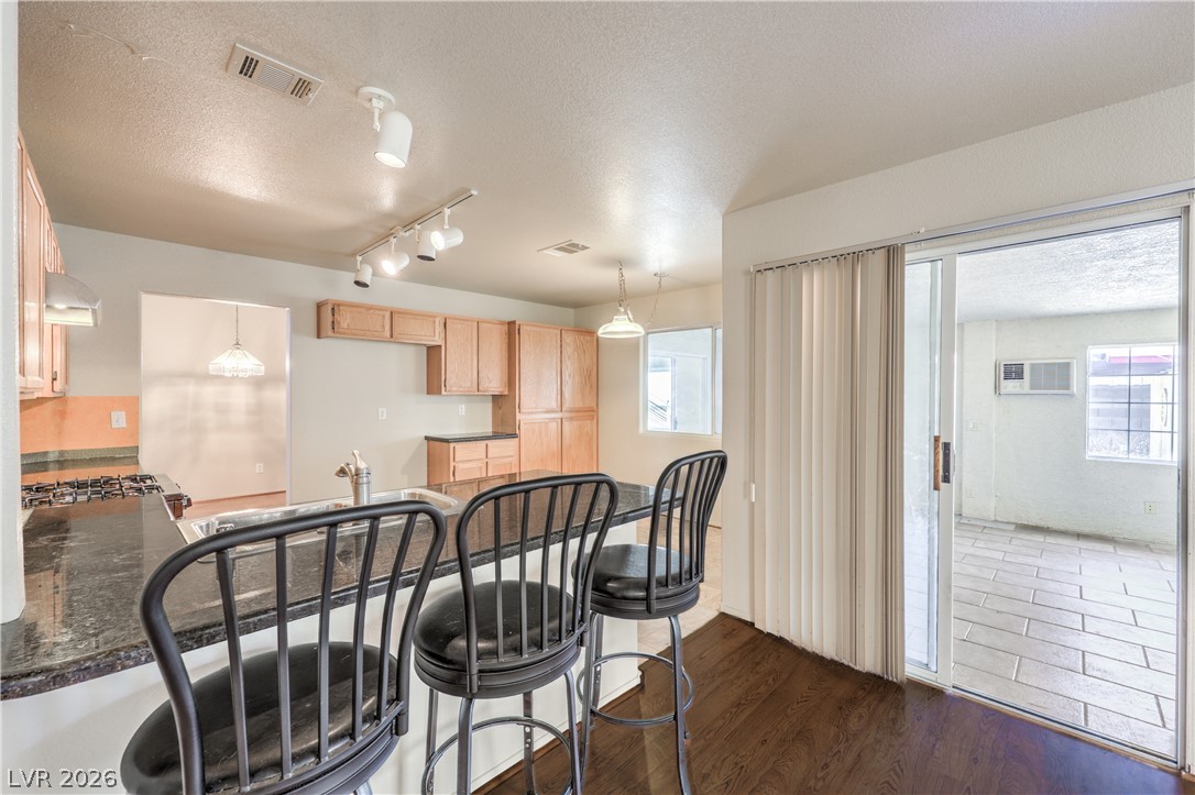 Photo 11 of 30, 6708 Rio Sands Court