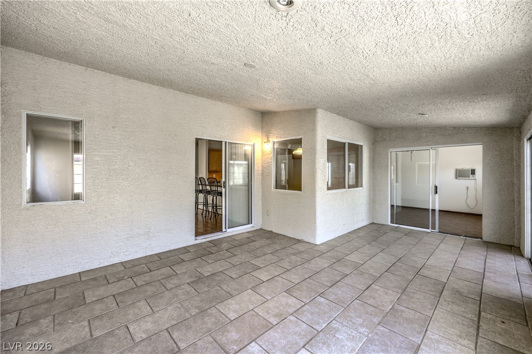 Photo 14 of 30, 6708 Rio Sands Court