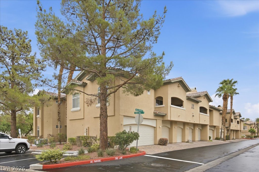 1708 Hills Of Red Drive #104, Las Vegas 89128
